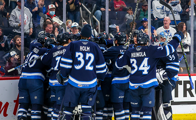 Manitoba Moose Gallery